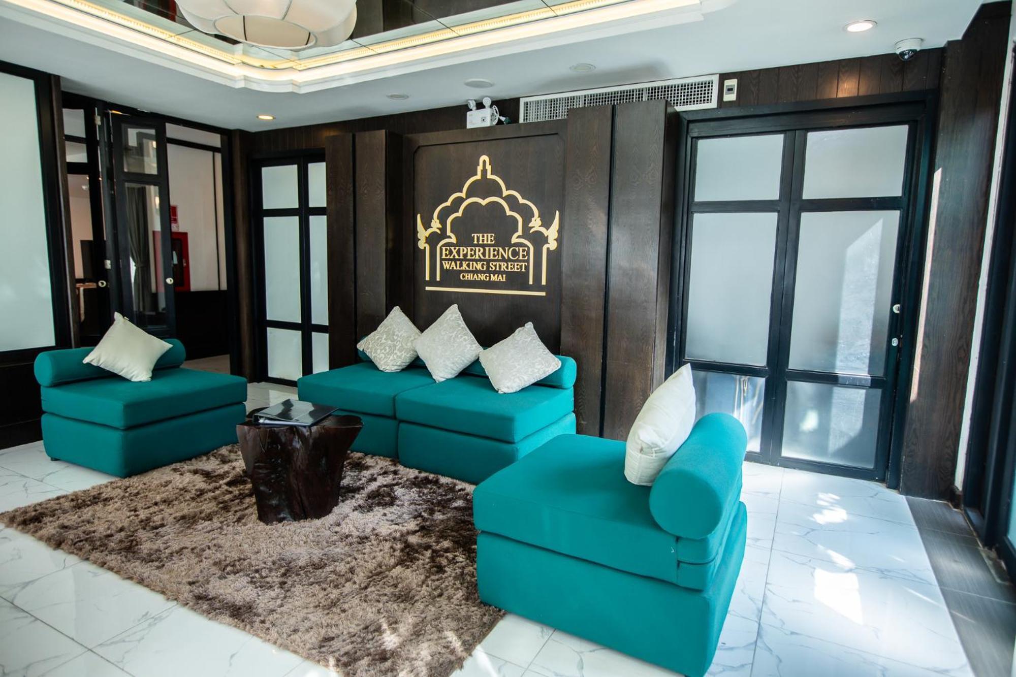 Hotel The Experience Walking Street Chiang Mai Exterior foto